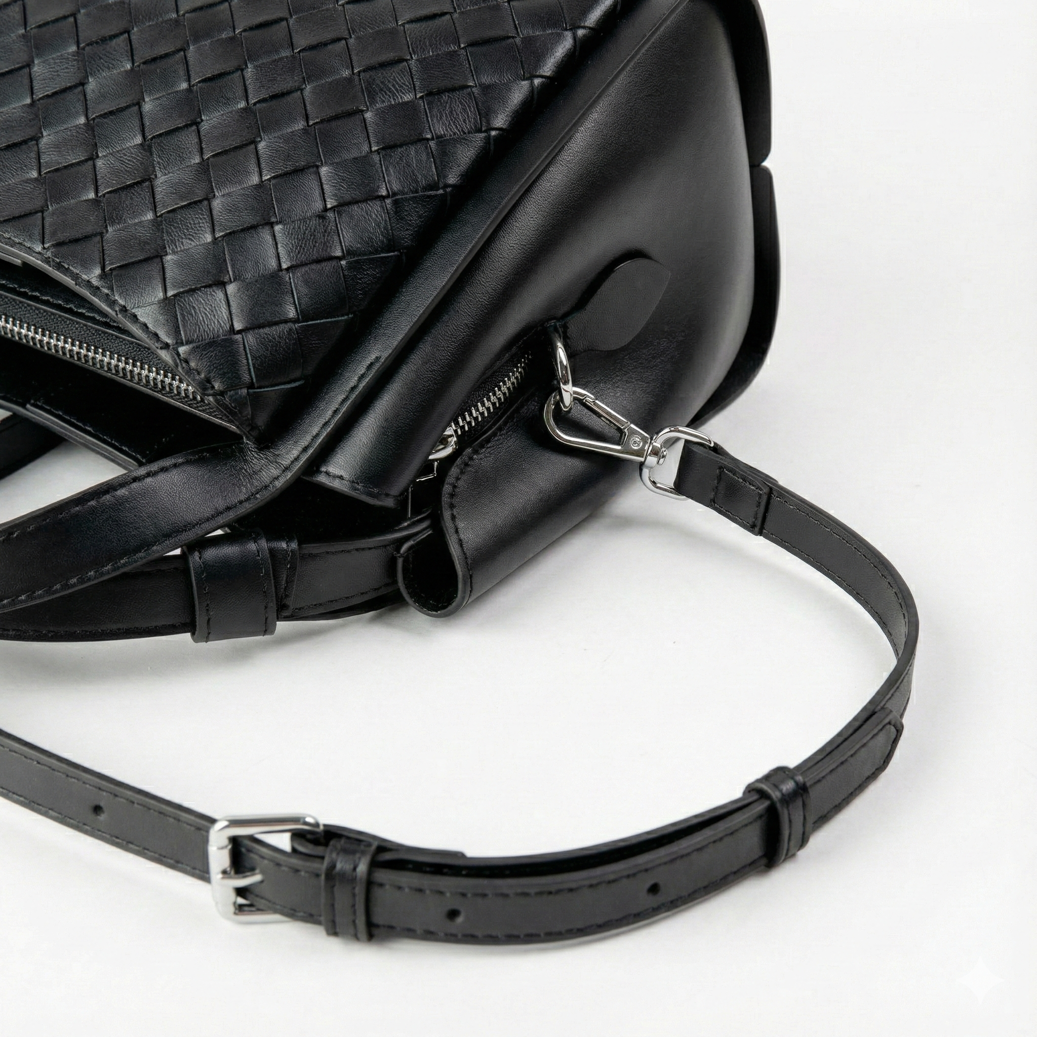 Bolsa Hobo Trenza Cuero