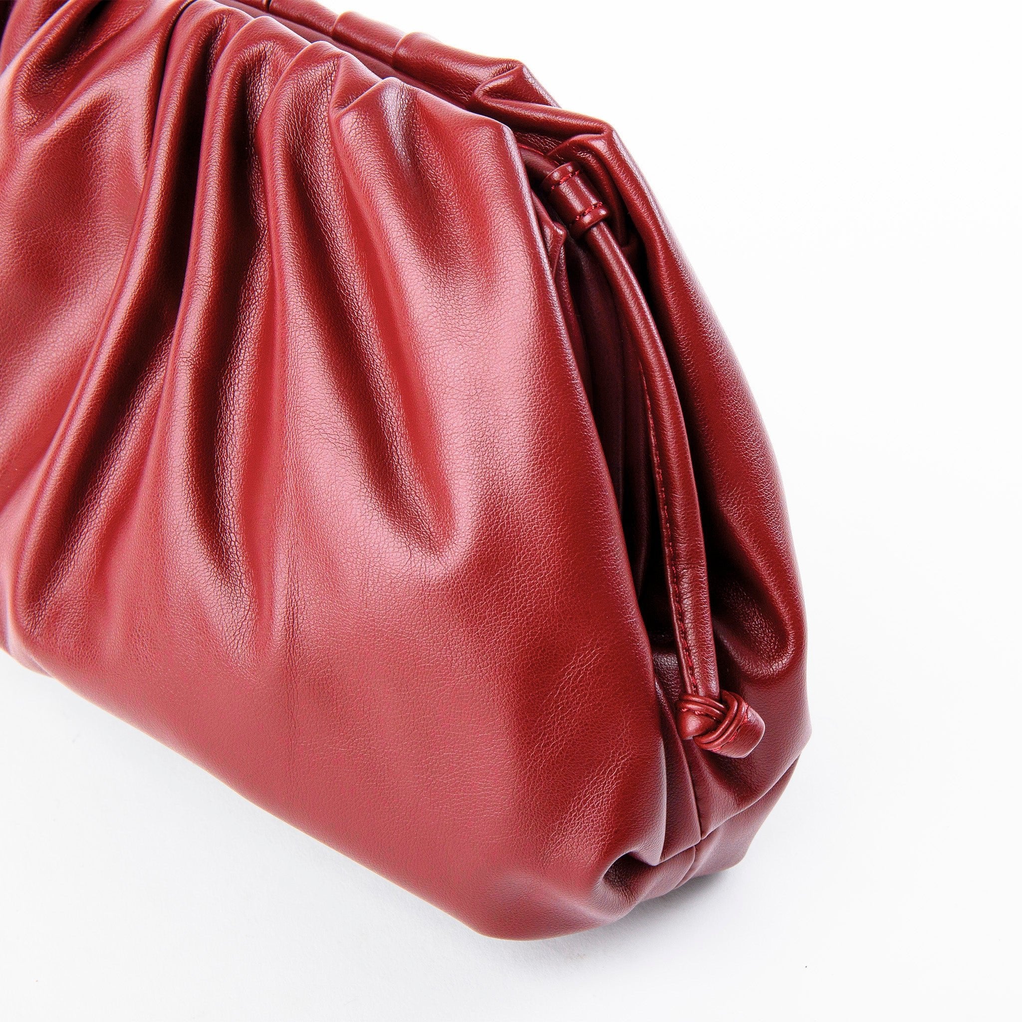 Clutch Fruncido Mediano Piel Vegana - Bolsos de Mano | LUCKY TYGER