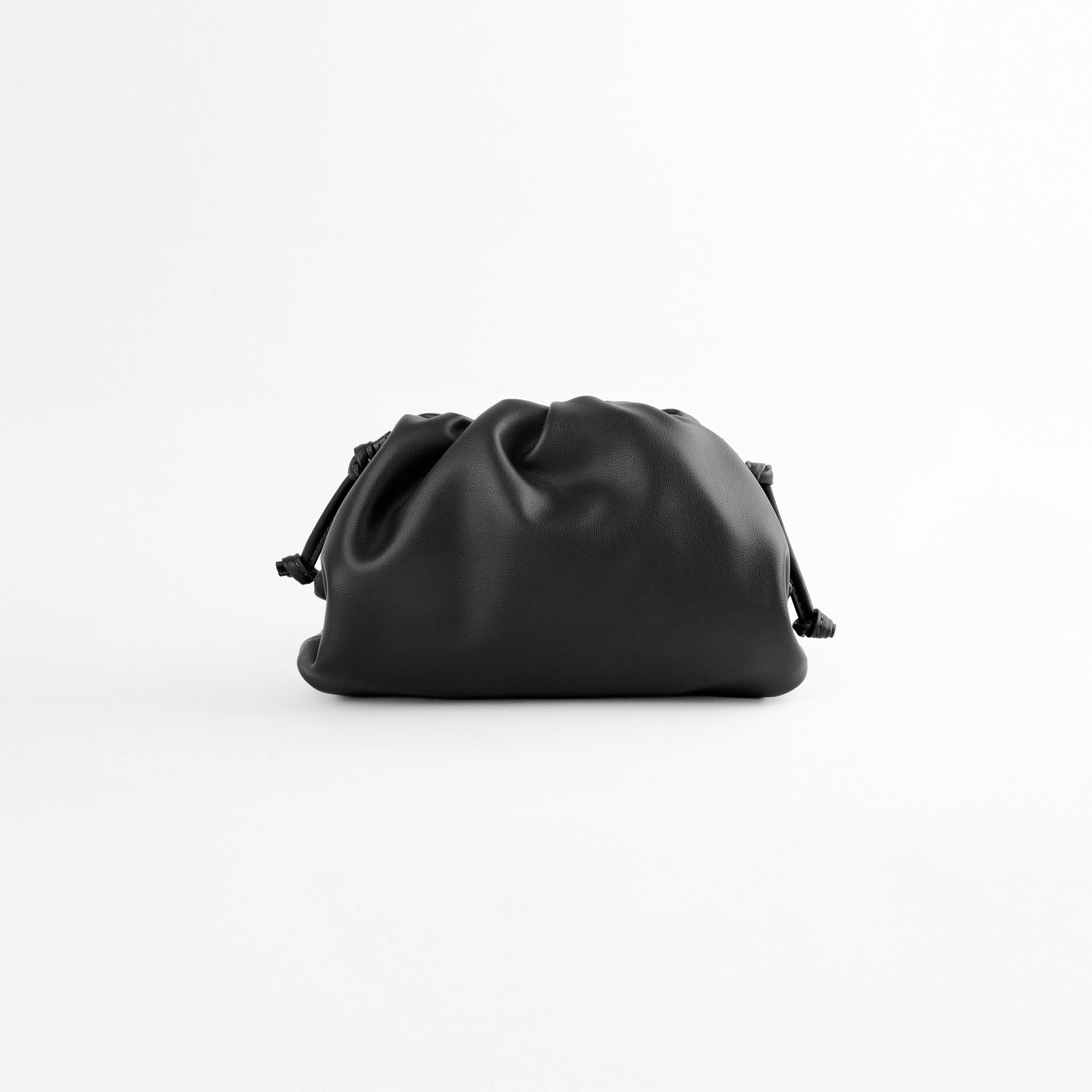 Clutch Fruncido Mini Cuero - Bolsos de Mano | LUCKY TYGER