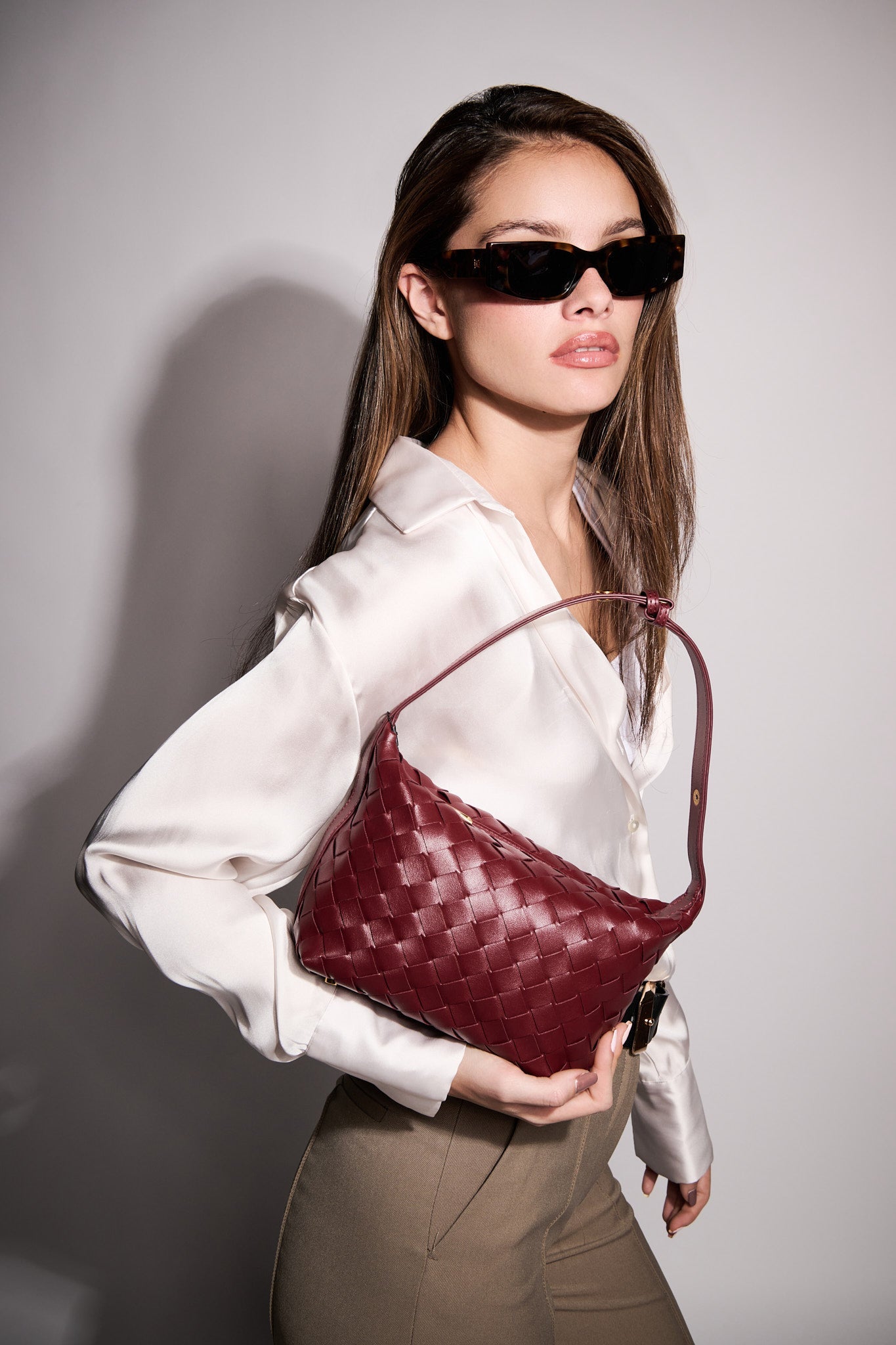 Hobo Trenzada Soft Piel Vegana - Bolsas de Hombro | LUCKY TYGER