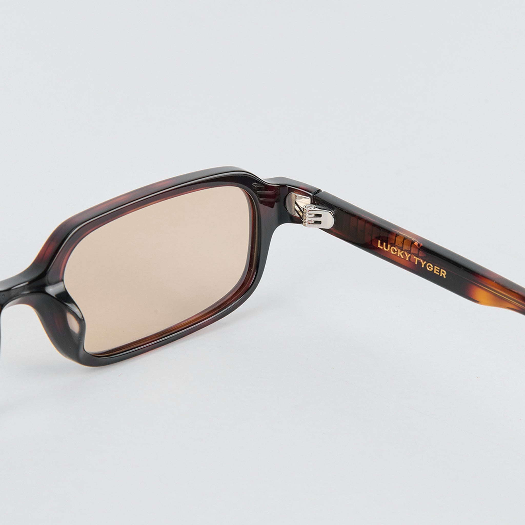 Kendall Lentes de Sol Carey Ambar - Lentes de Sol | LUCKY TYGER