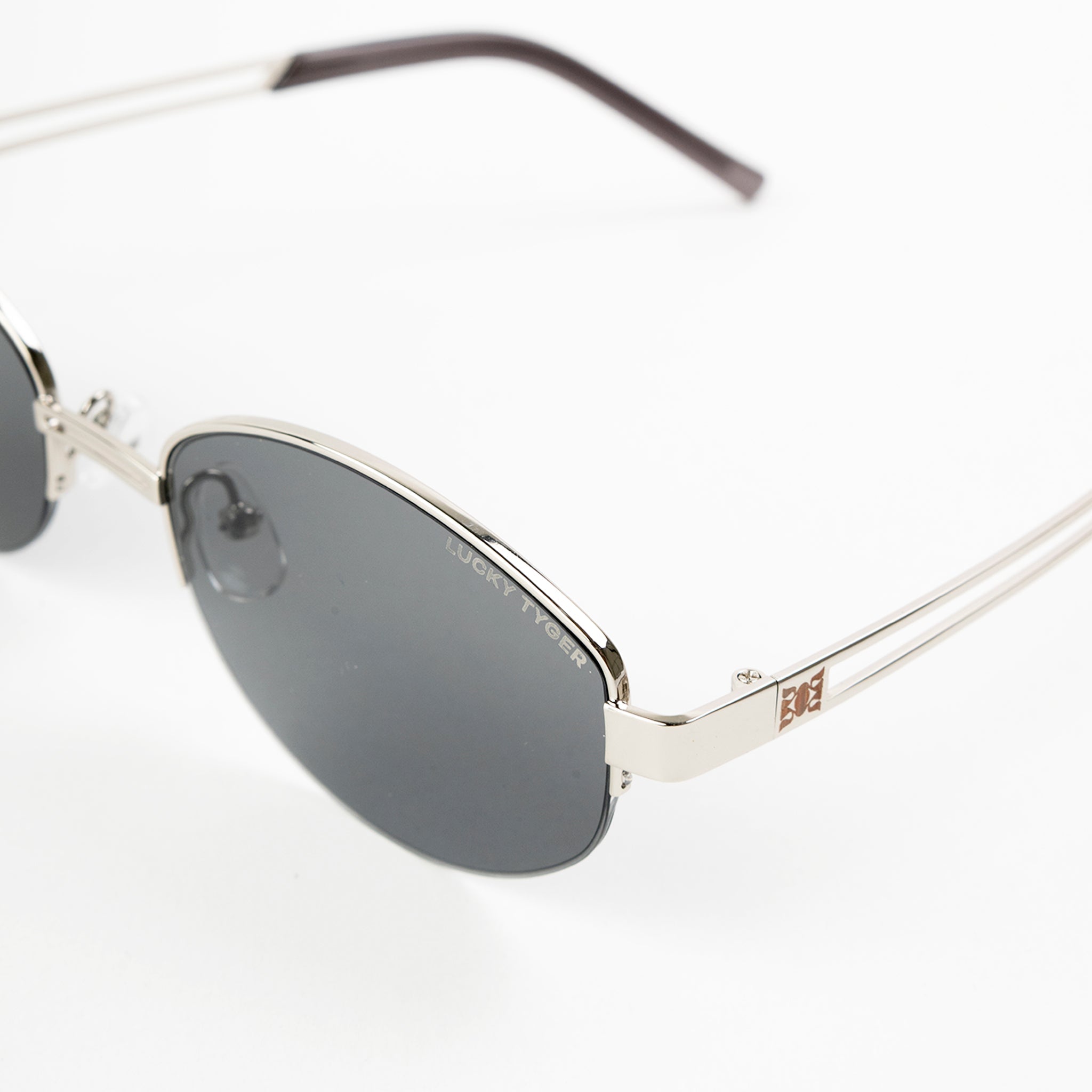 Lentes de Sol Oval Metal Negro - Lentes de Sol | LUCKY TYGER