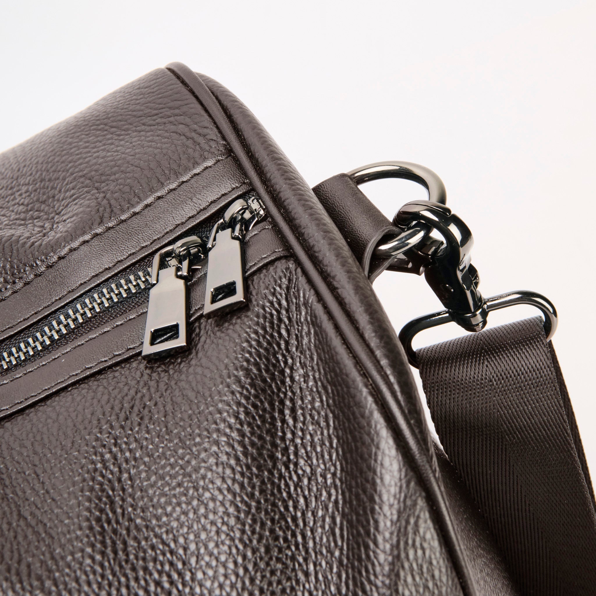 Maleta Duffle Bag de Cuero Lichi - Duffle Bags | LUCKY TYGER