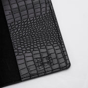 Porta Pasaporte Cocodrilo Cuero Vegano - LUCKY TYGER