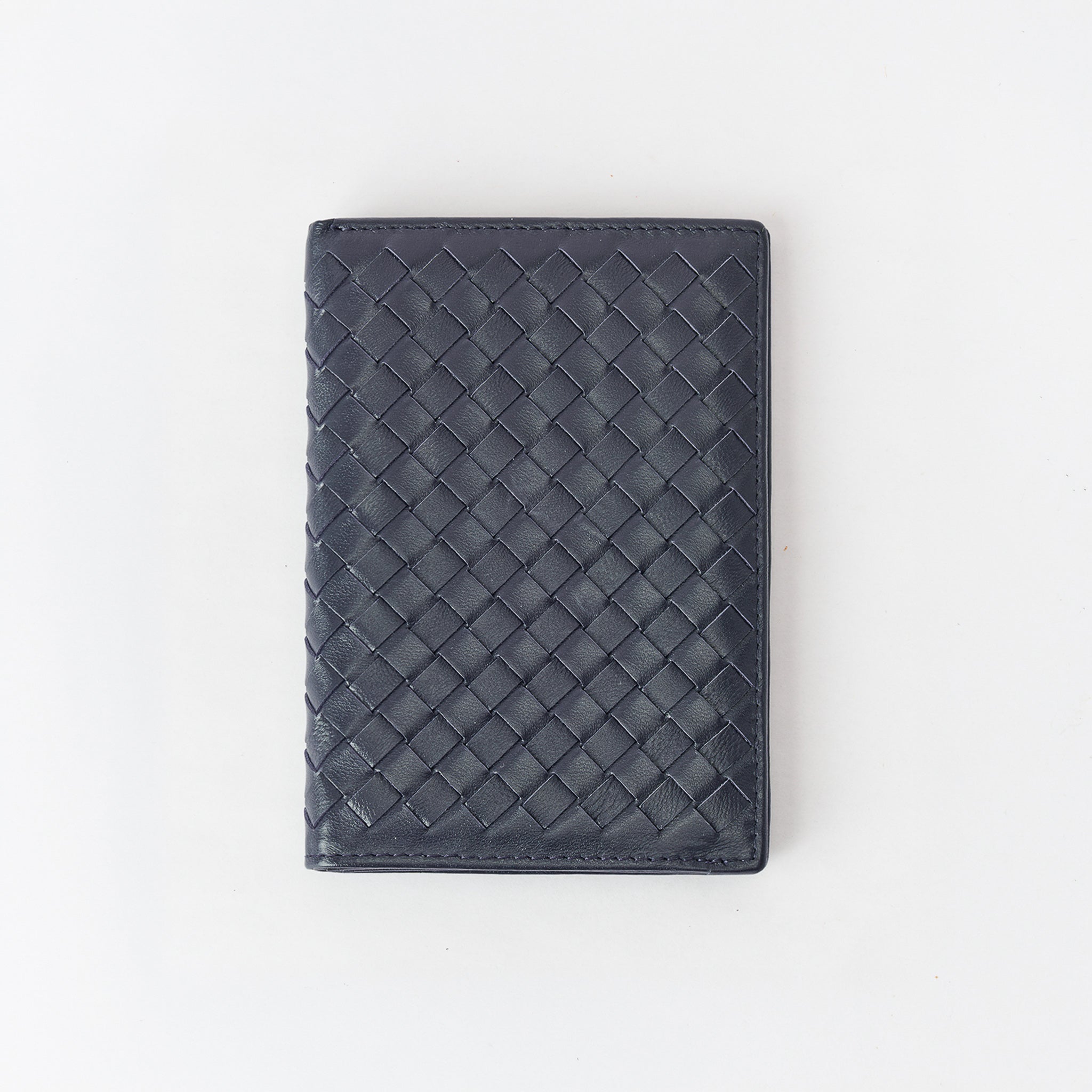 Porta Pasaporte Trenza De Cuero - LUCKY TYGER