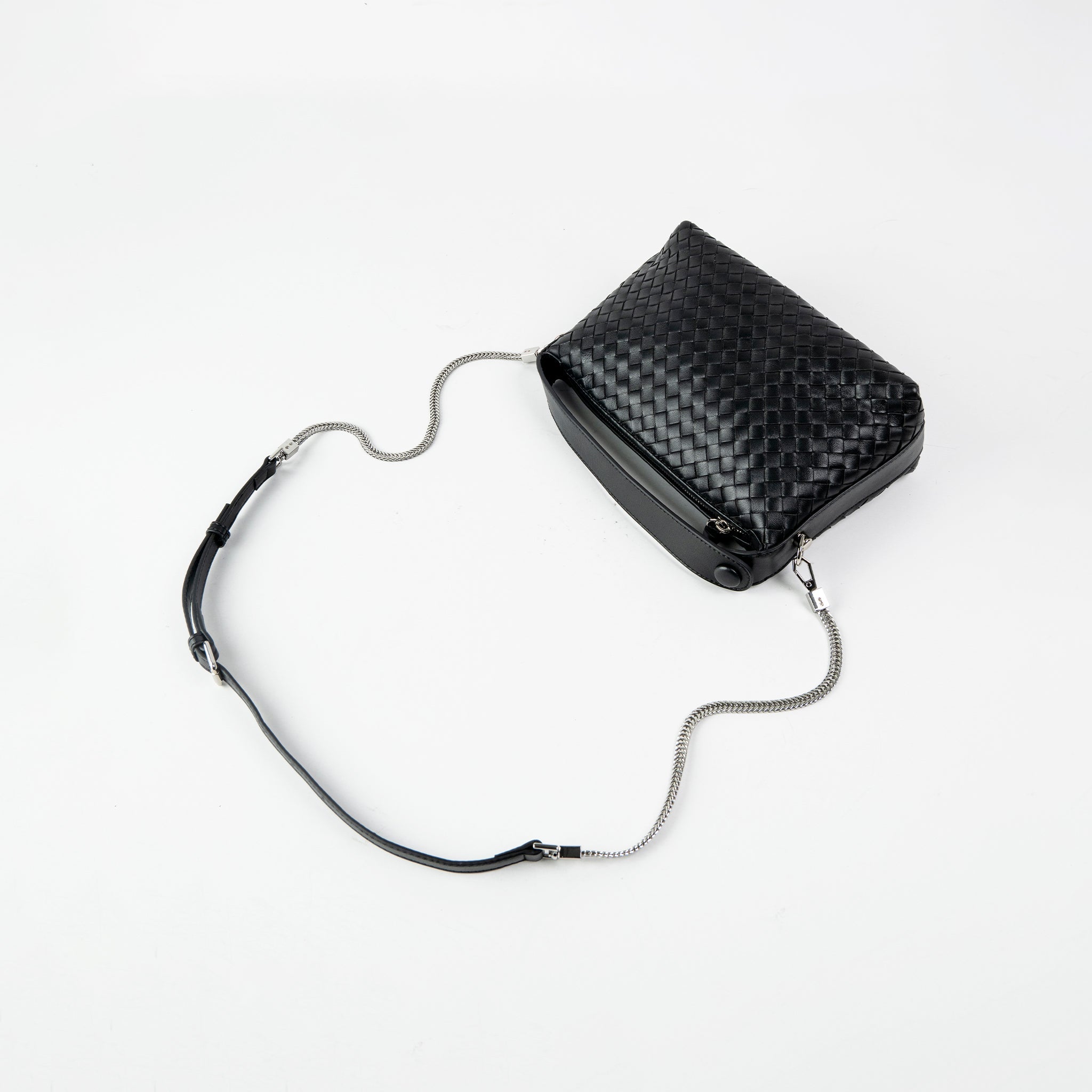Trenza Crossbody en Cuero Ovino - Bolsa Crossbody | LUCKY TYGER